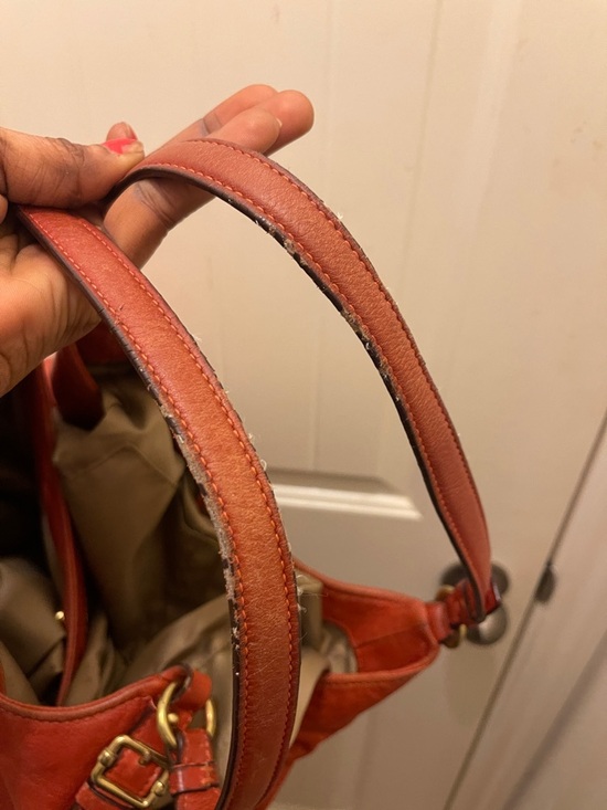 Coach, please check all picture of condition - Picture 16 of 17